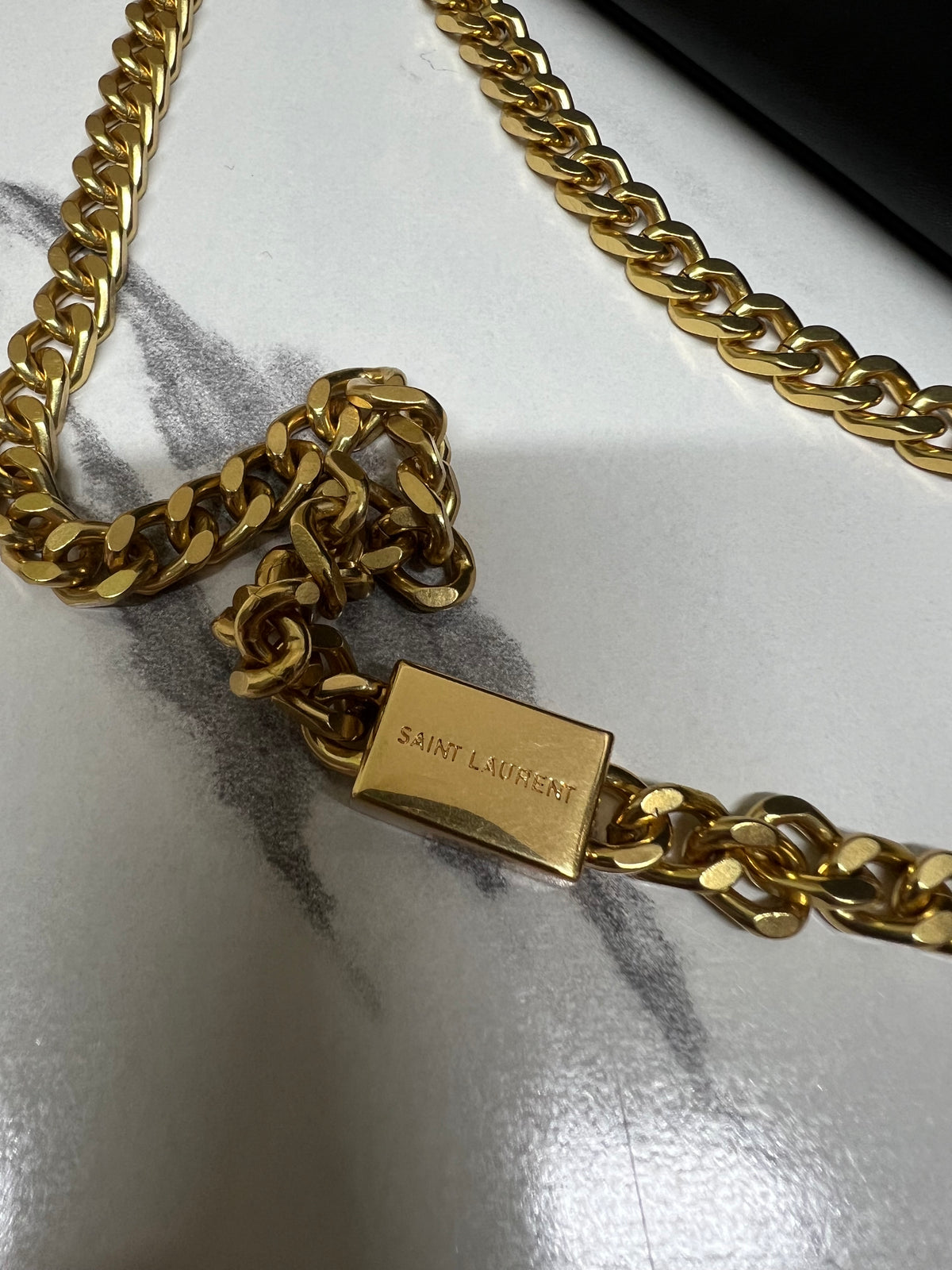 SAINT LAURENT