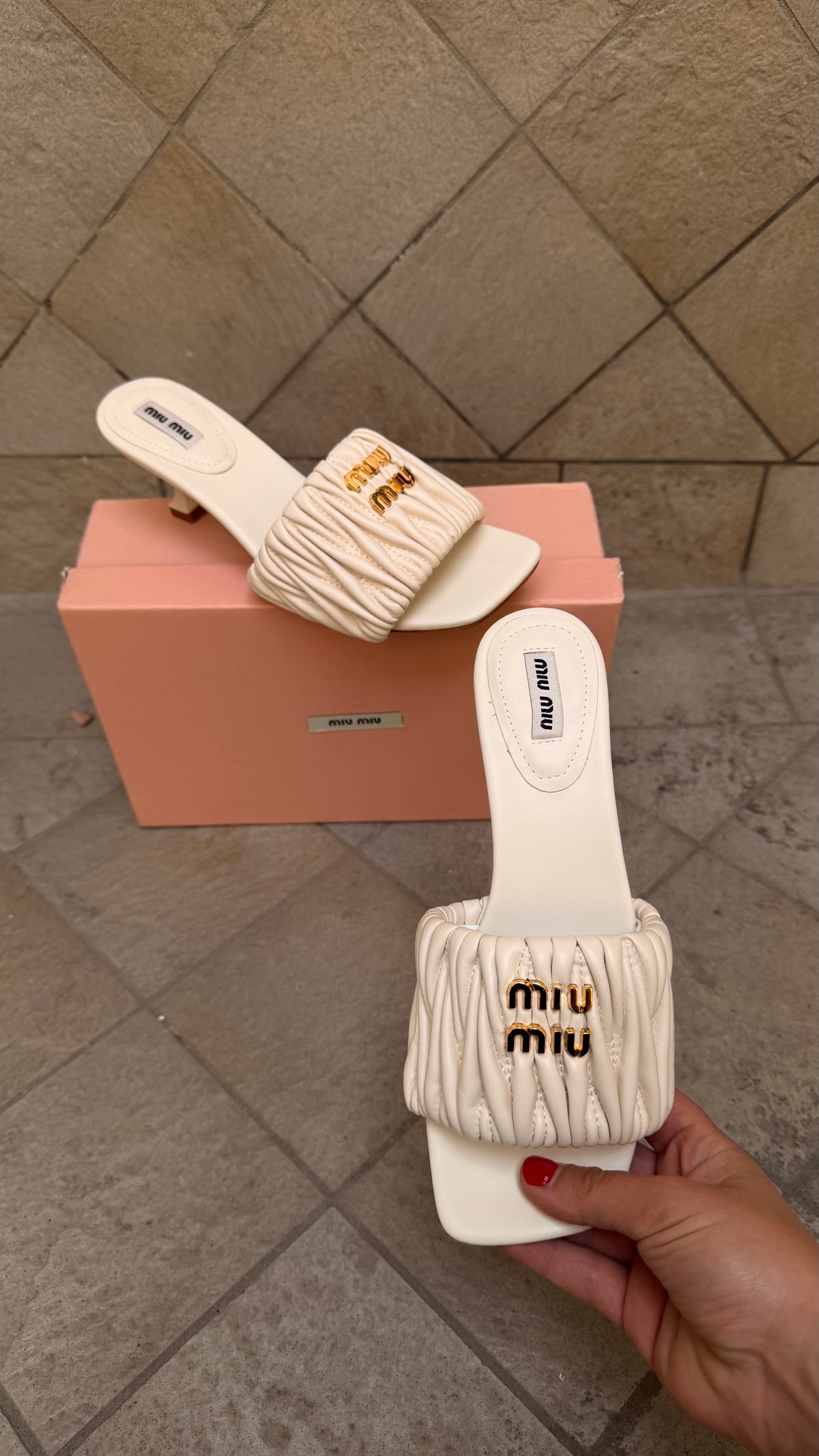 MIU MIU