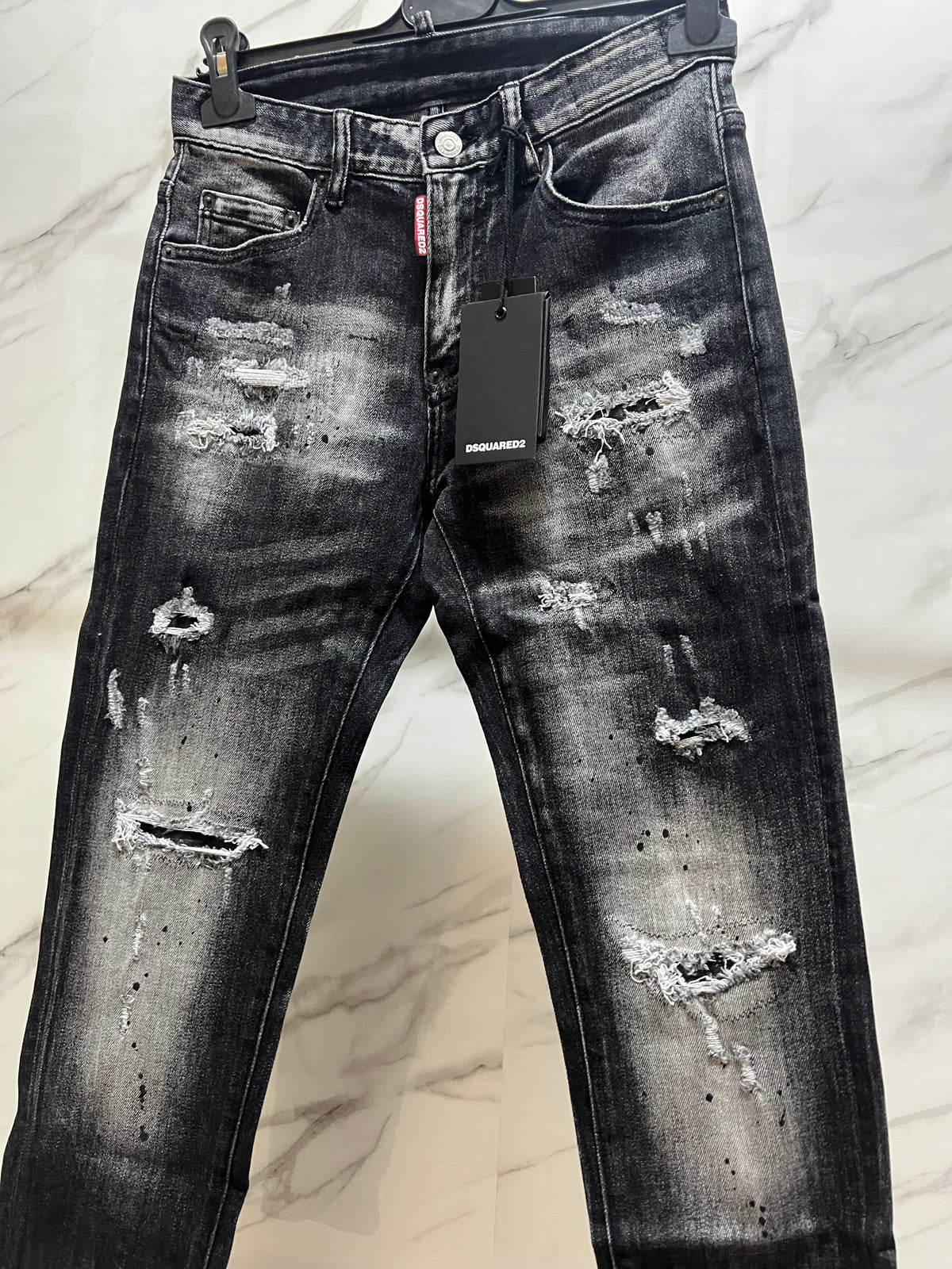 DSQUARED2