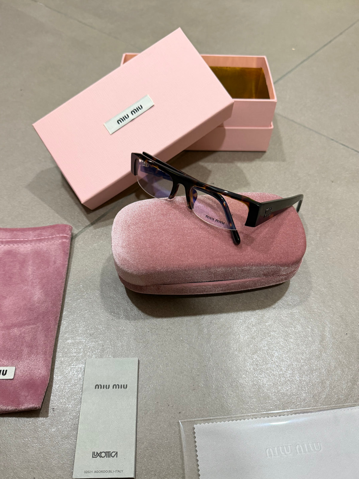 OCCHIALI MIU MIU