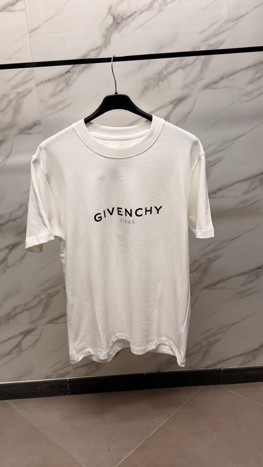 GIVENCHY