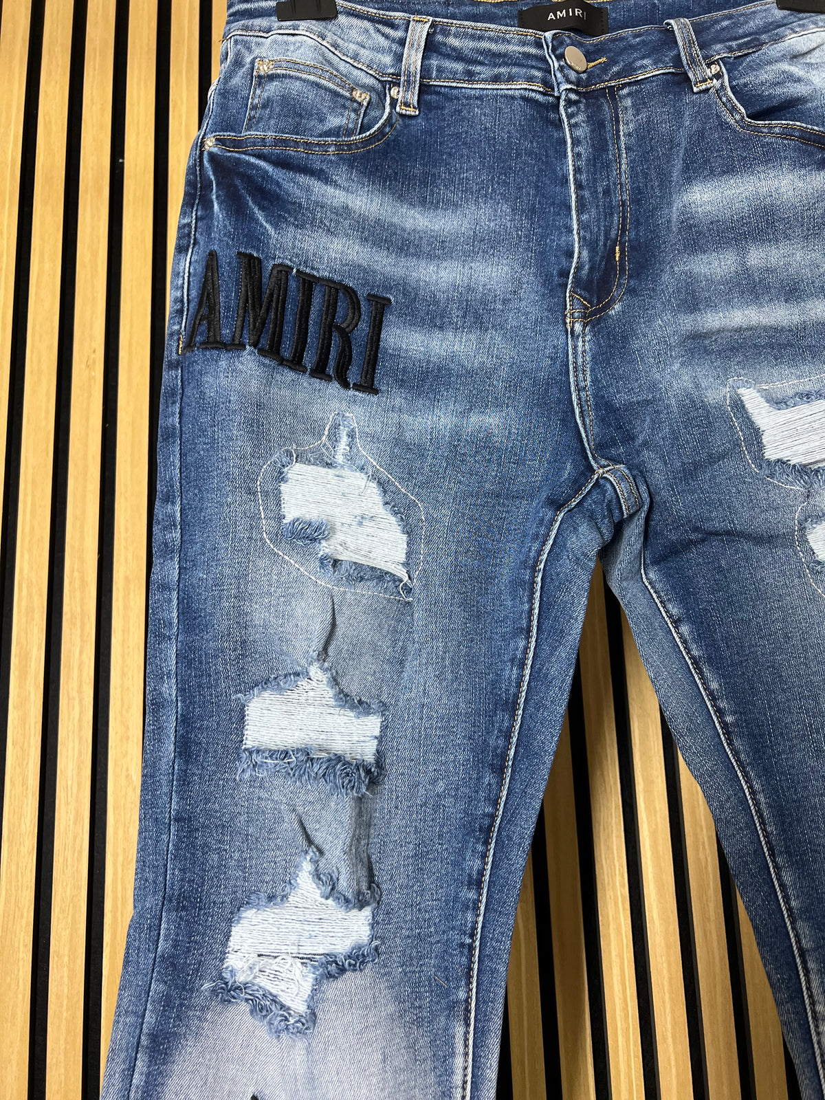 AMIRI