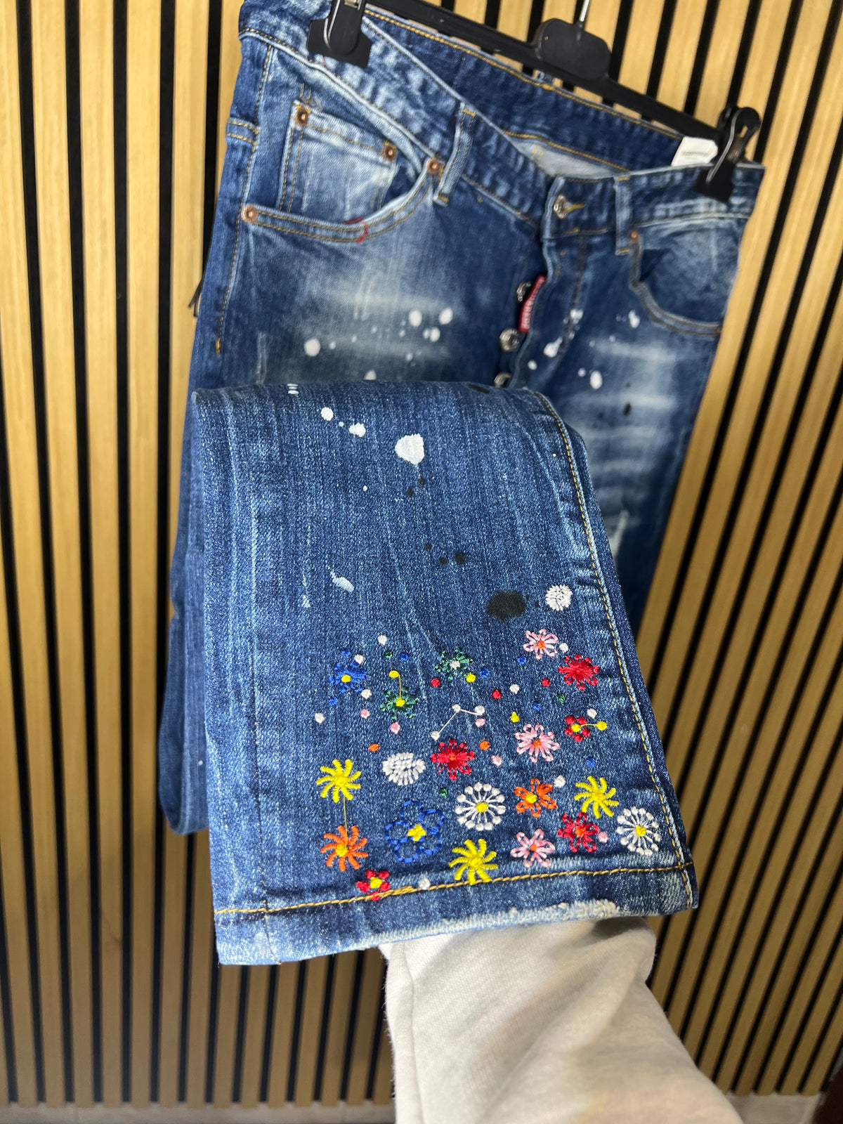DSQUARED2